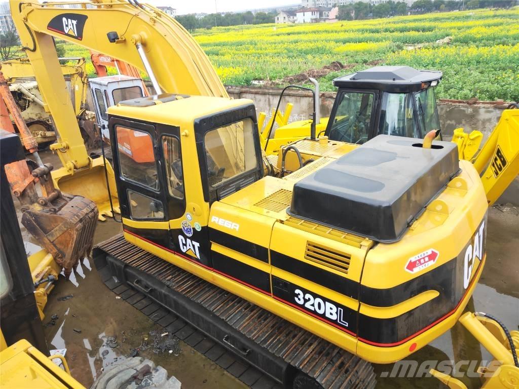 CAT 320B Bandgrävare