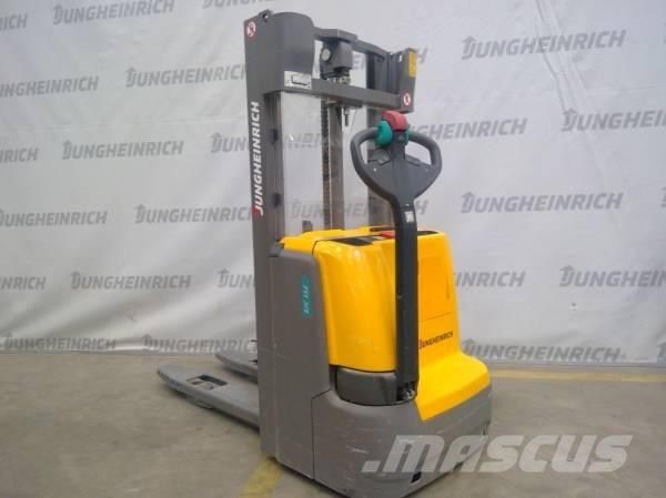 Jungheinrich EJC 112 Staplare-led