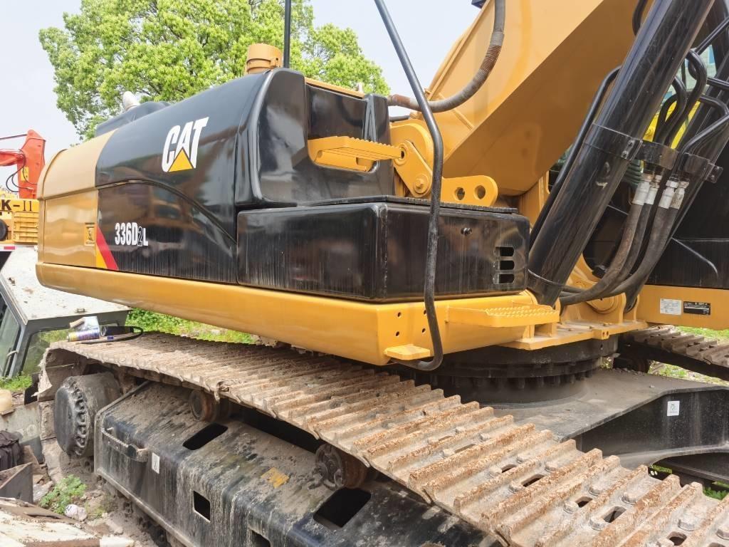CAT 336 D Bandgrävare