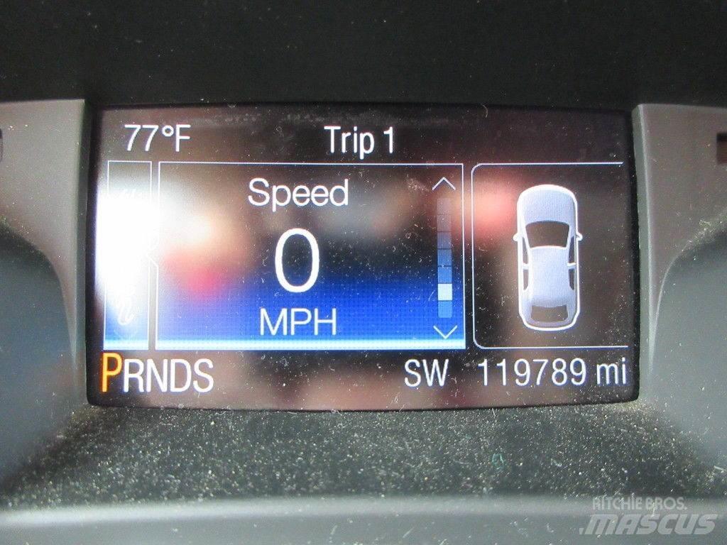 Ford Escape Personbilar