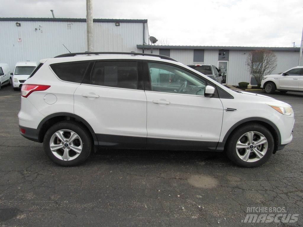 Ford Escape Personbilar