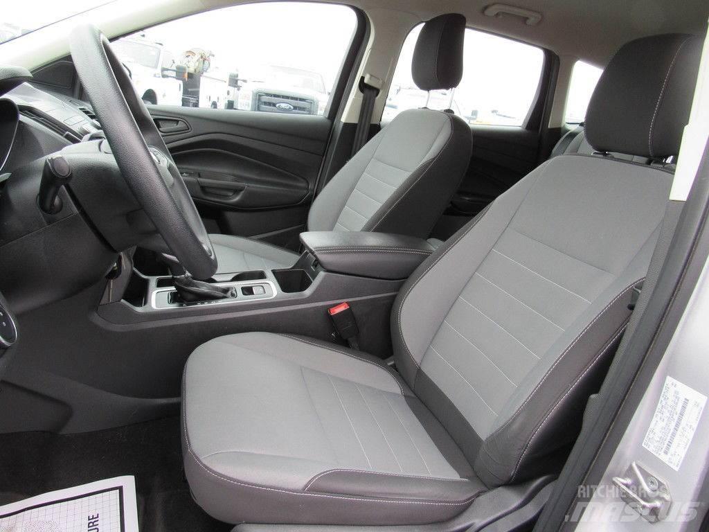 Ford Escape Personbilar