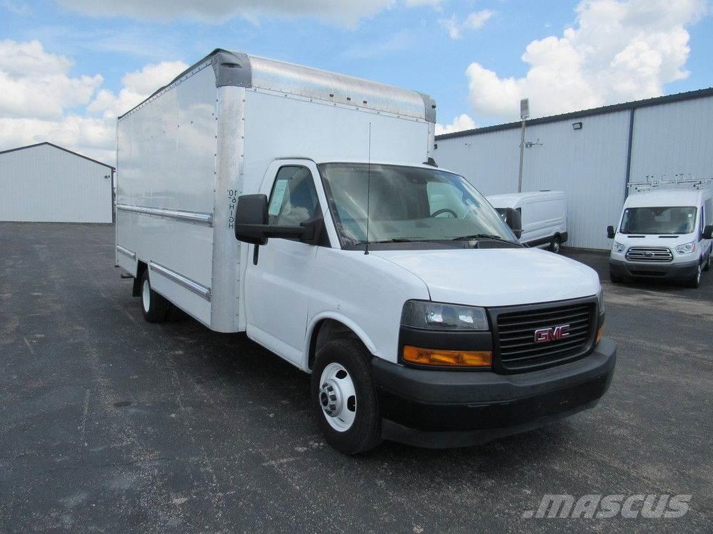 GMC Savana 3500 Skåpbilar