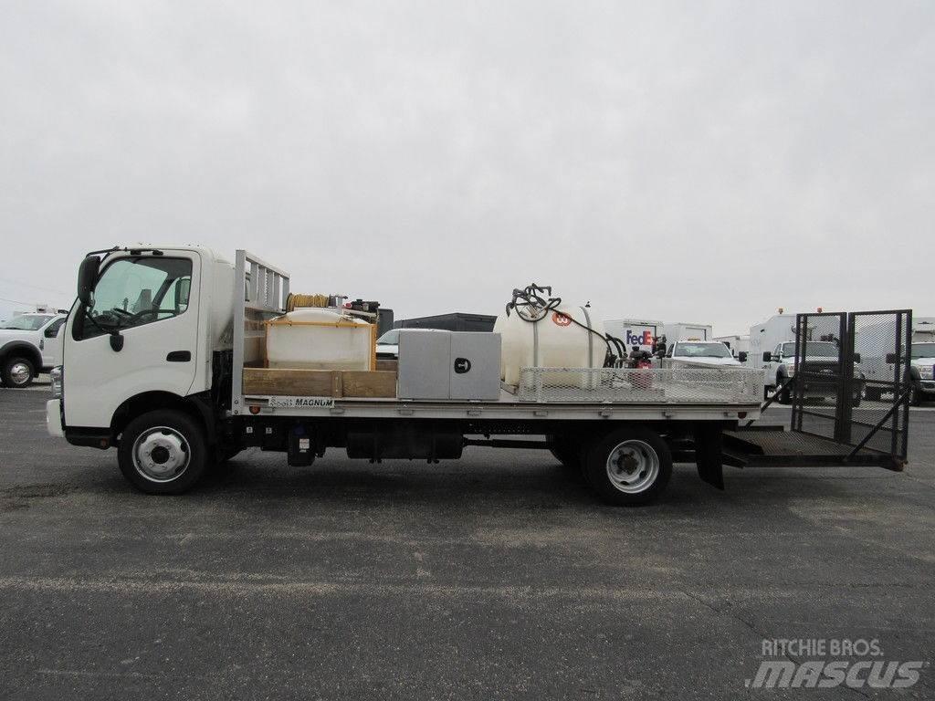 Hino XJC740 Flakbilar