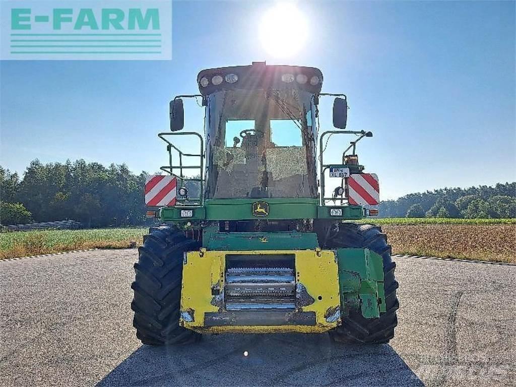John Deere 7750 Självgående fälthackar