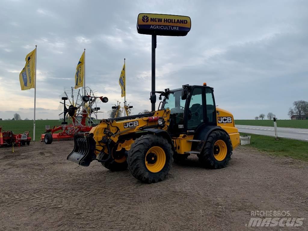 JCB TM 320 S Redskapsbärare för lantbruk