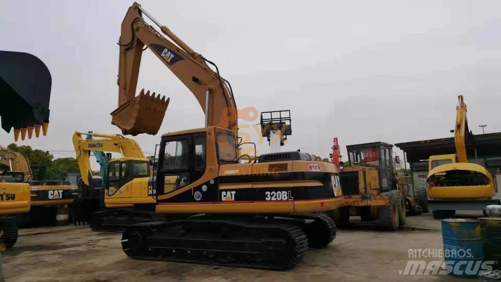 CAT 320 B Bandgrävare