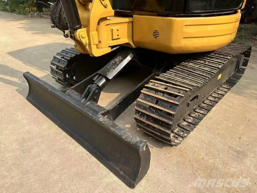 CAT 303 CR Minigrävare < 7t