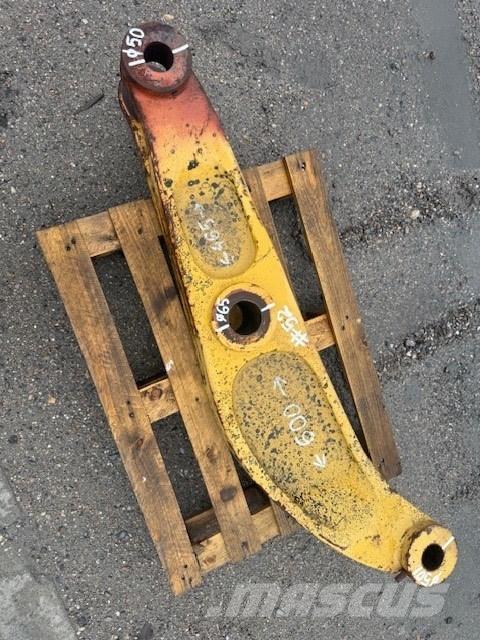 CAT 907 BUCKET LINK Skopor