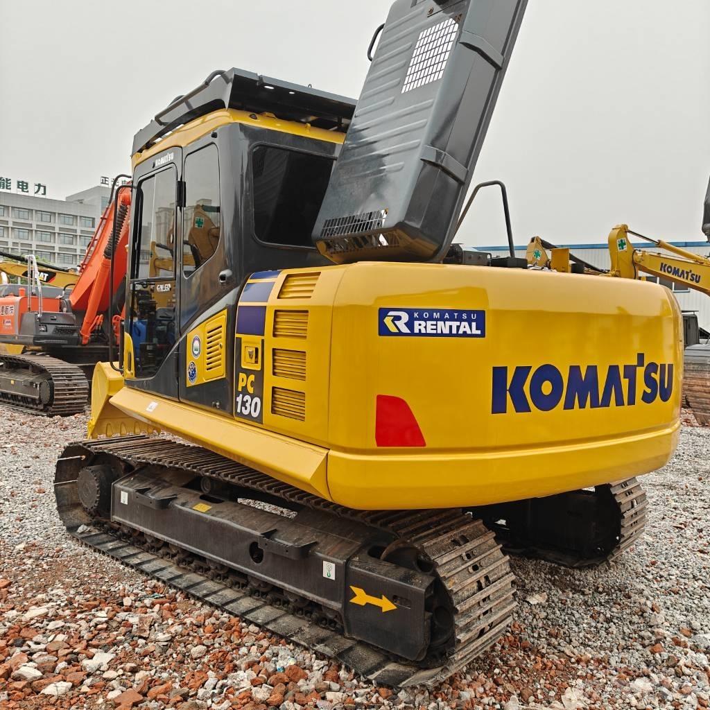 Komatsu 130-7 Bandgrävare