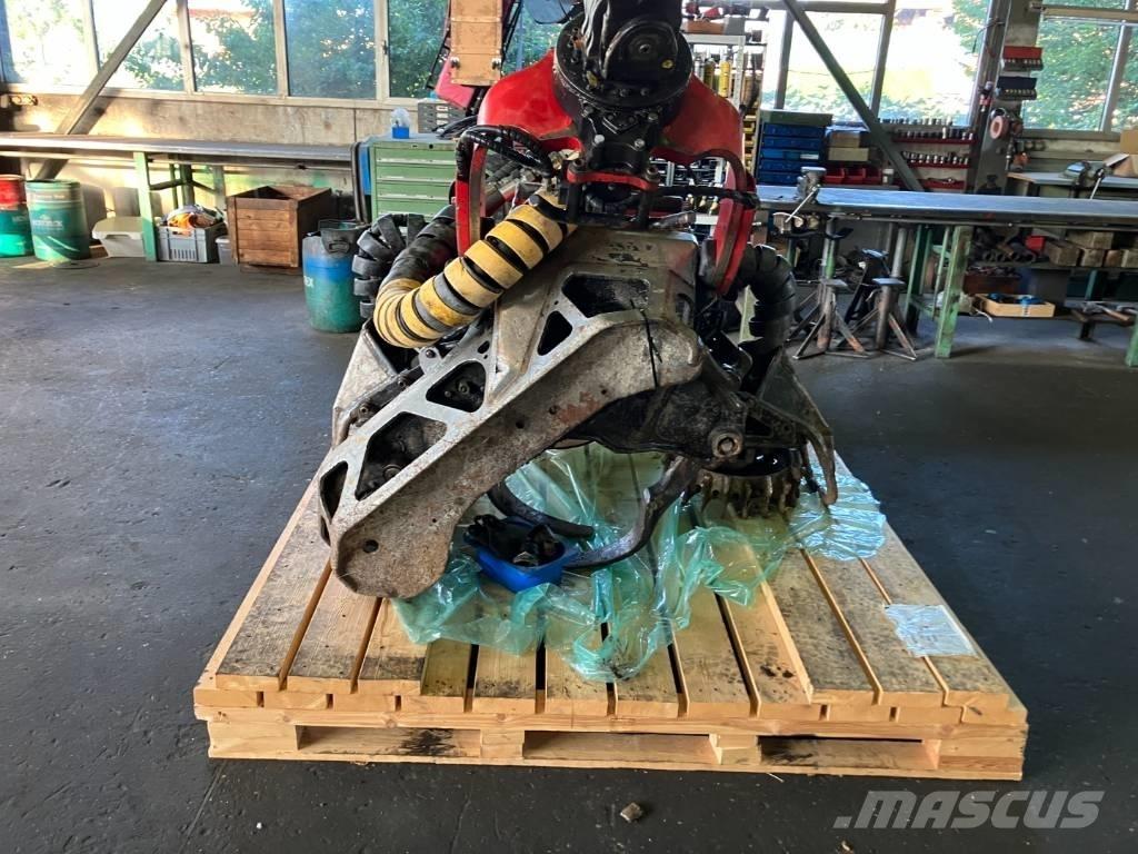 Komatsu 365.1 Kvistare