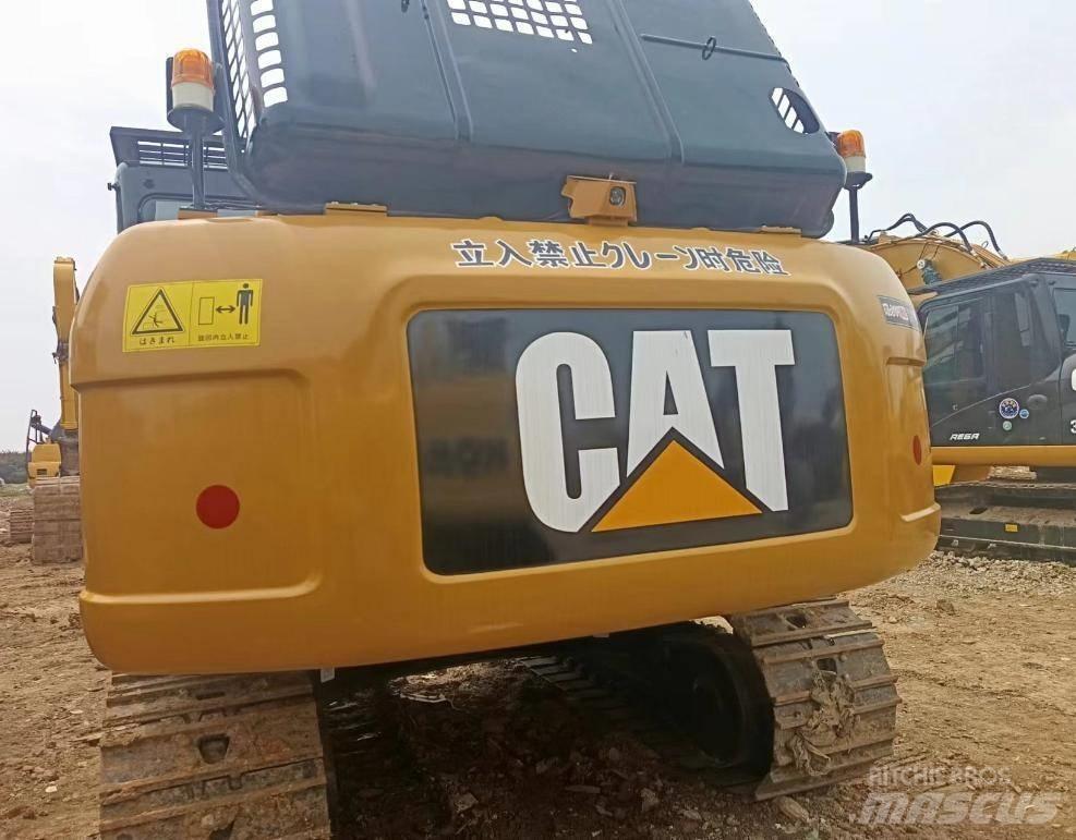 CAT 320 D2L Bandgrävare
