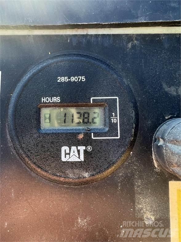 CAT PS-150B Pneumatiska Hjulvältar