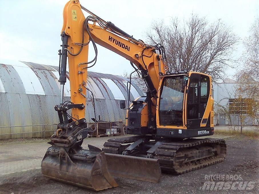 Hyundai HX 130 LCR Bandgrävare