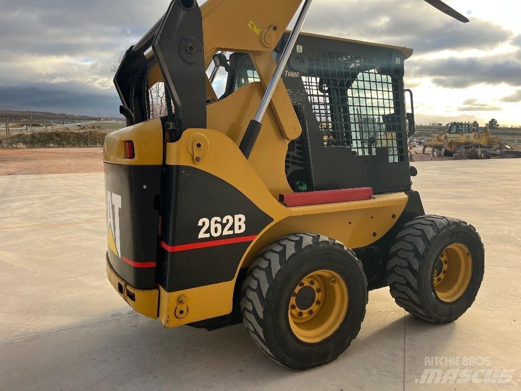 CAT 262 B Kompaktlastare