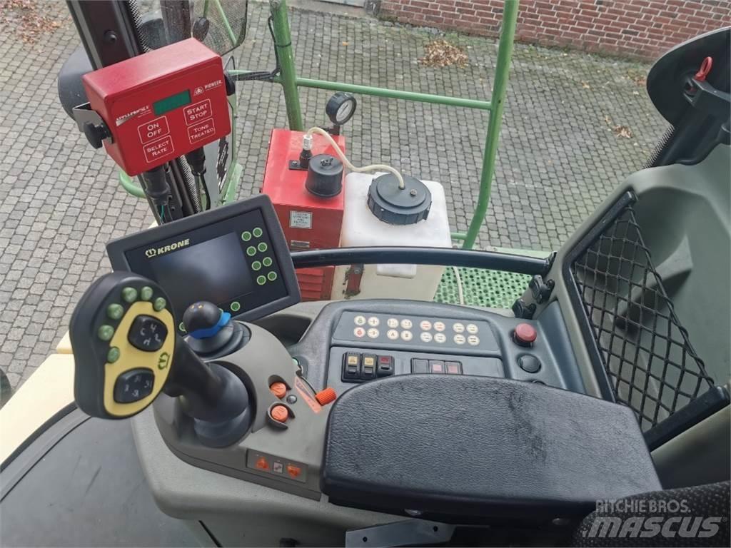Krone Big X 700 Fälthackar