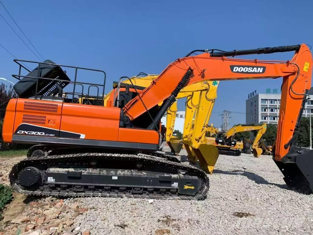 Doosan 300 Bandgrävare
