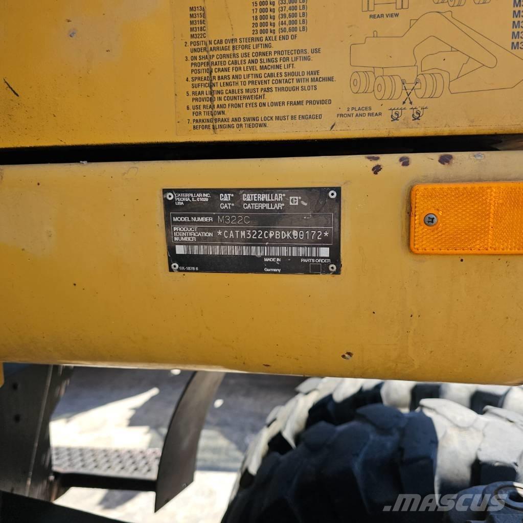 CAT 322 C Hjulgrävare