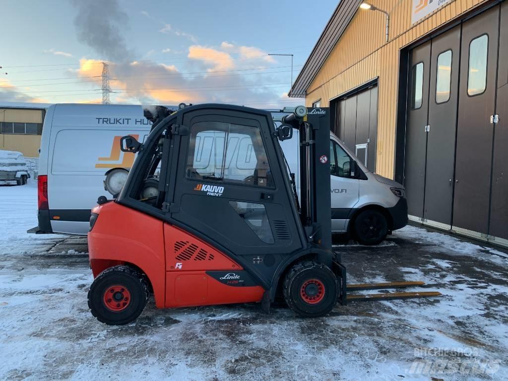 Linde H25T-02 Gasolmotviktstruckar