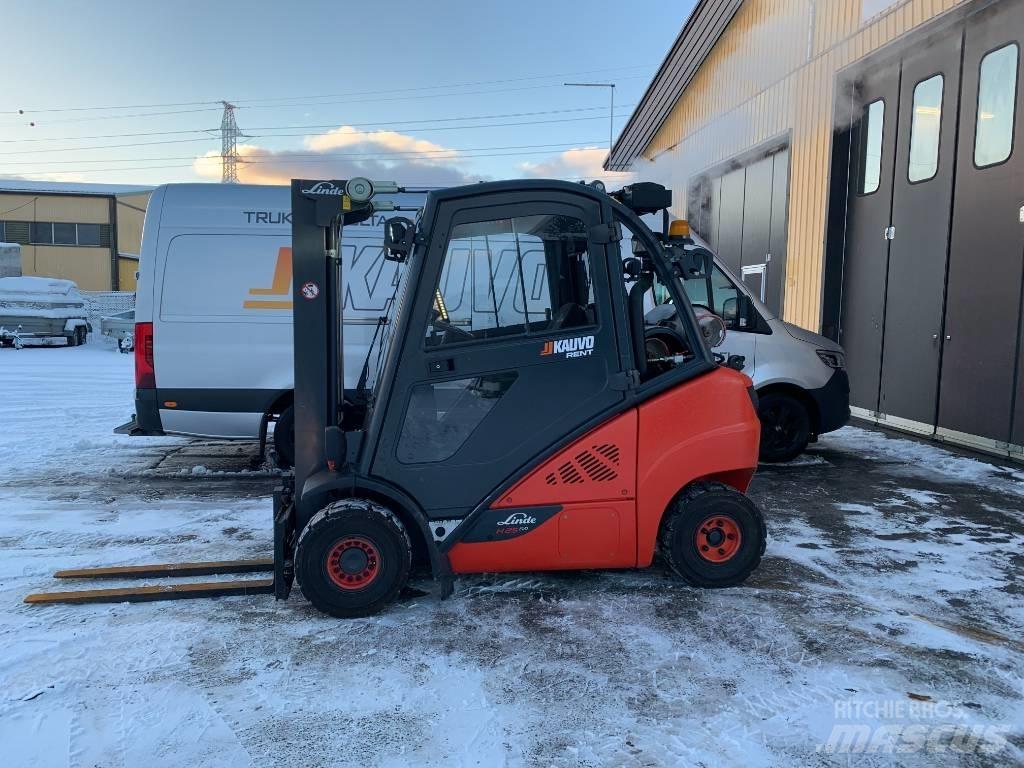 Linde H25T-02 Gasolmotviktstruckar