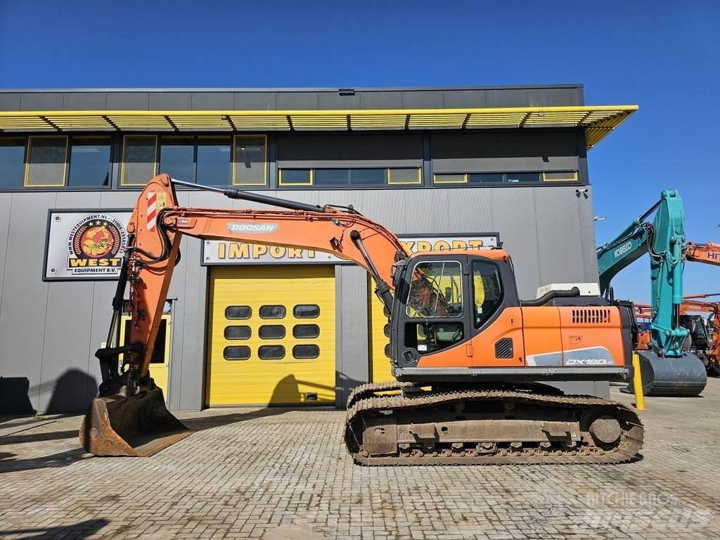Doosan DX180LC Bandgrävare