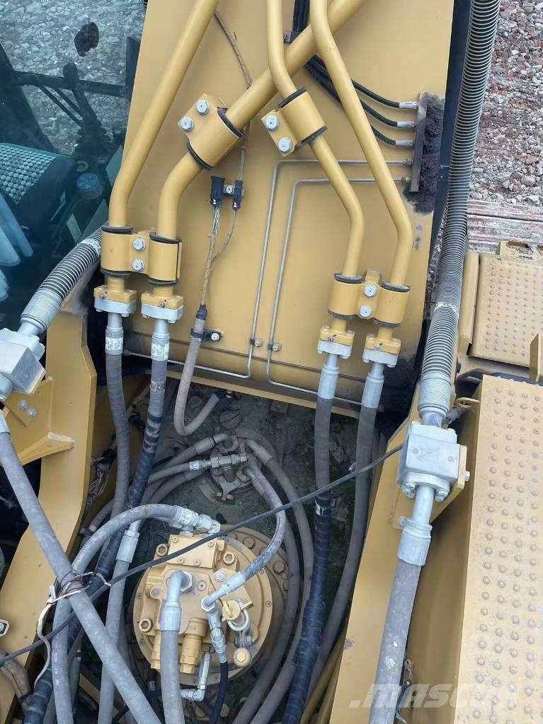 CAT 336 Bandgrävare