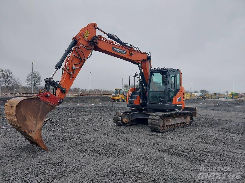 Develon DX 140 LCR-5 Bandgrävare