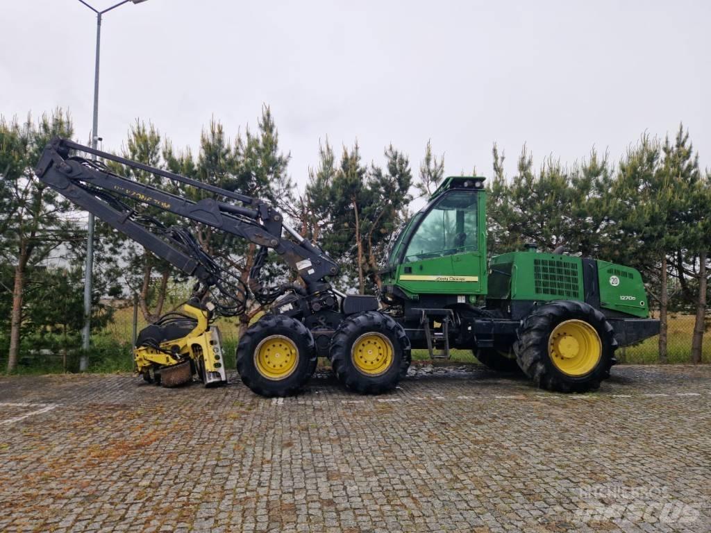 John Deere 1270 D Skördare