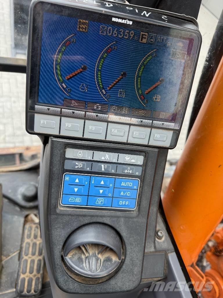 Komatsu PW 148-8 Hjulgrävare