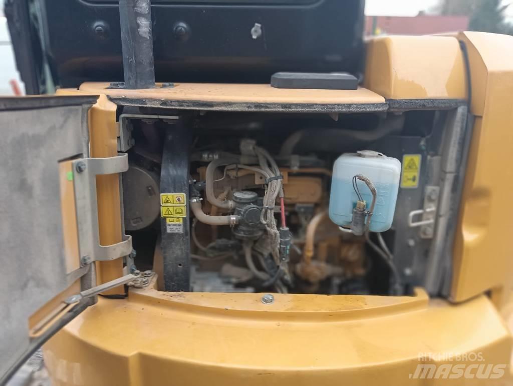 CAT 305 E CR Minigrävare < 7t