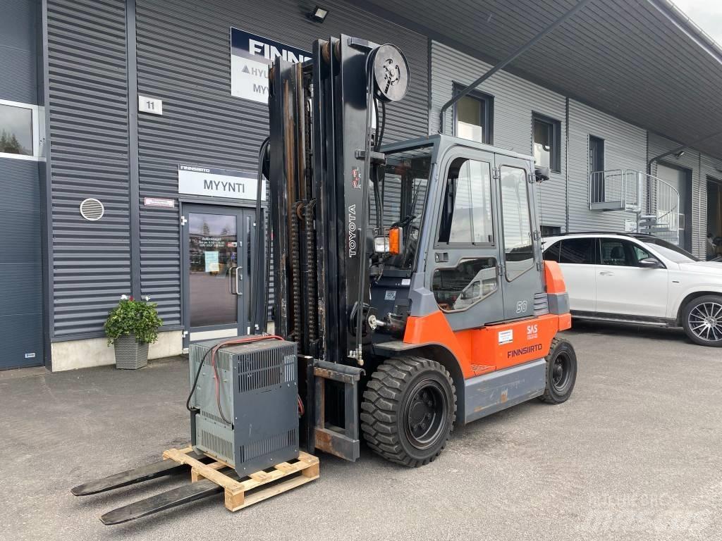 Toyota 7 FB MF 50 Elmotviktstruckar