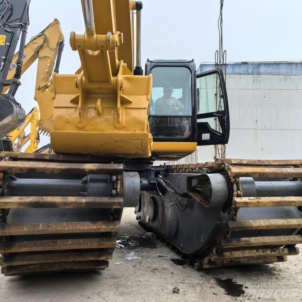 CAT 320 D Amfibiska grävmaskiner