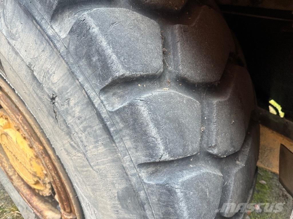 Volvo BM A25 6x6 Midjestyrd dumper