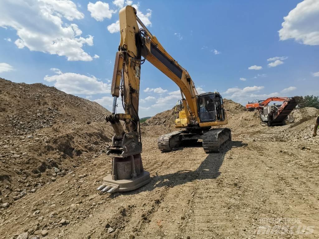 Komatsu PC 290 LC-10 Bandgrävare