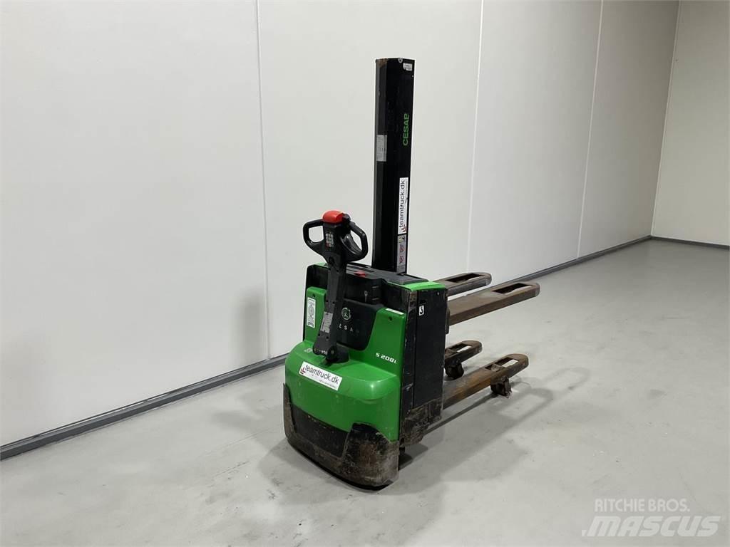 Cesab S208L Staplare