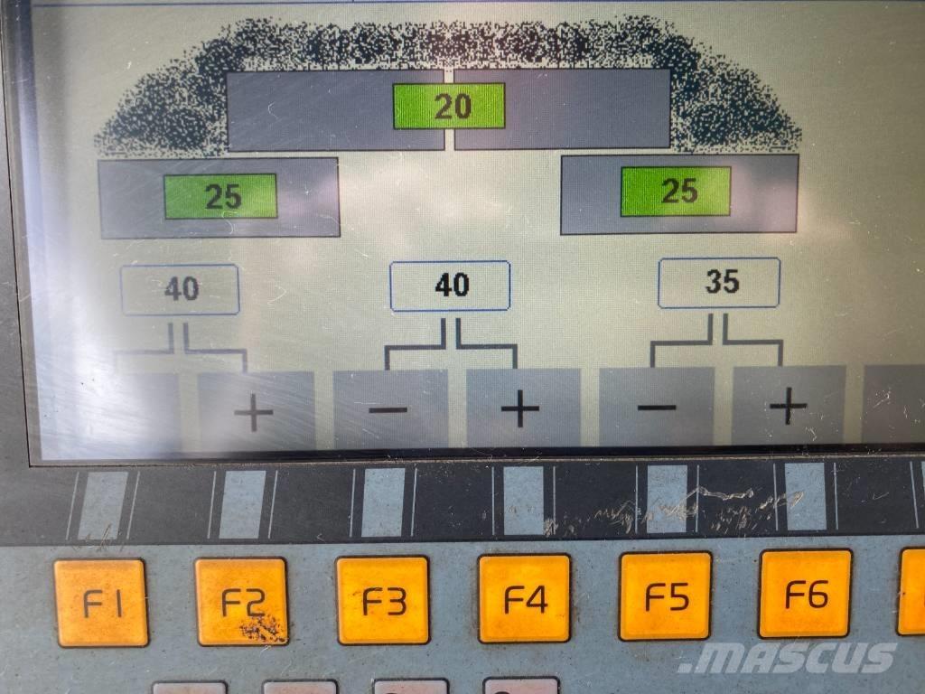 Volvo P7820C Asfaltsläggningsmaskiner