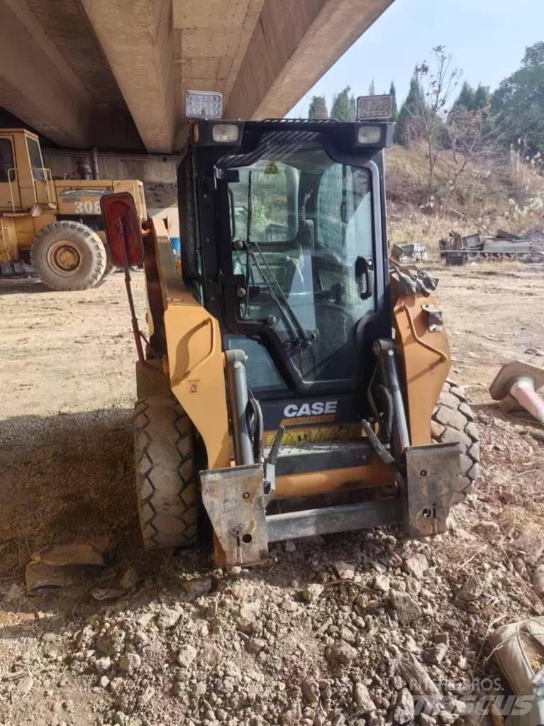 CASE SR200 Kompaktlastare