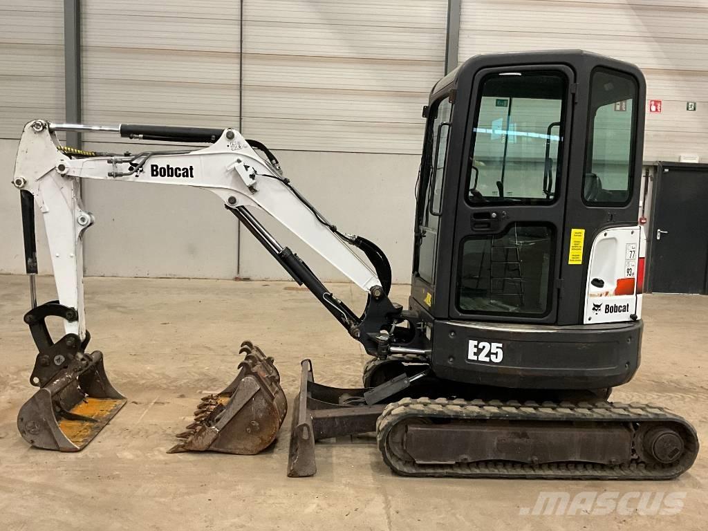 Bobcat E 25 Minigrävare < 7t