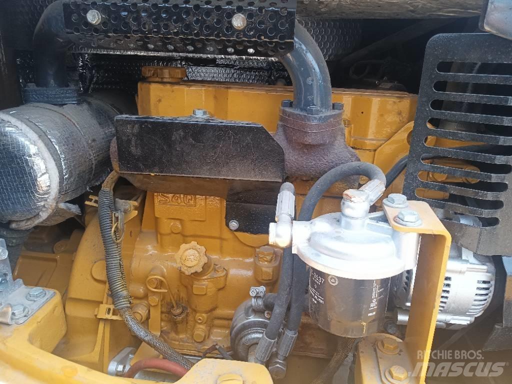 CAT 304 C Bandgrävare