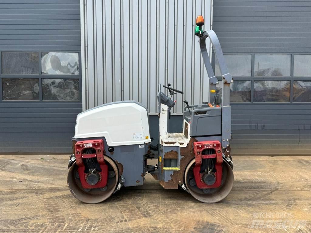 Dynapac CC1200 Tvåvalsvältar