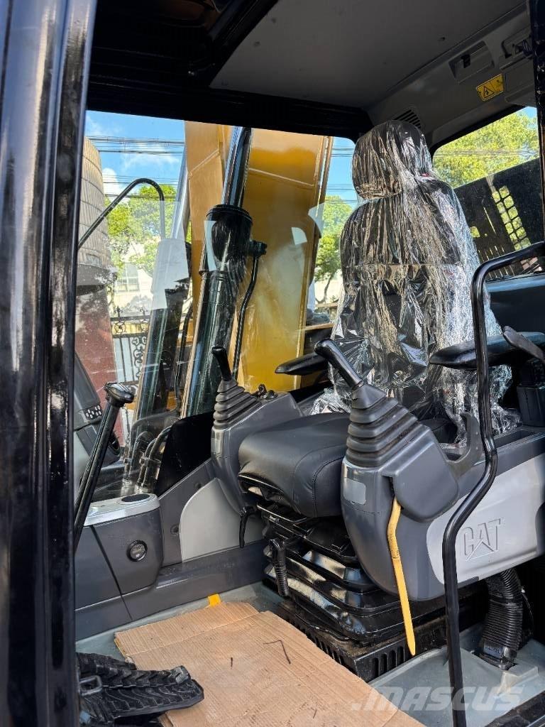 CAT 312 D Bandgrävare