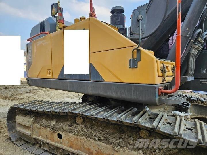 Volvo EC 380 EL Bandgrävare