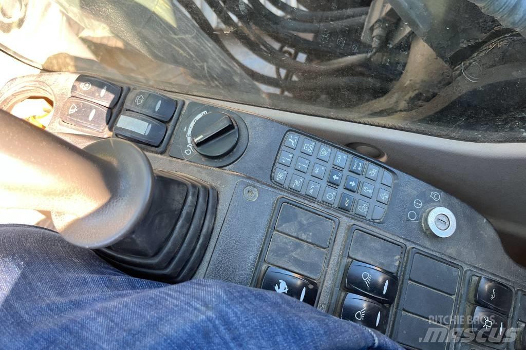 Volvo EC 140 C L Bandgrävare