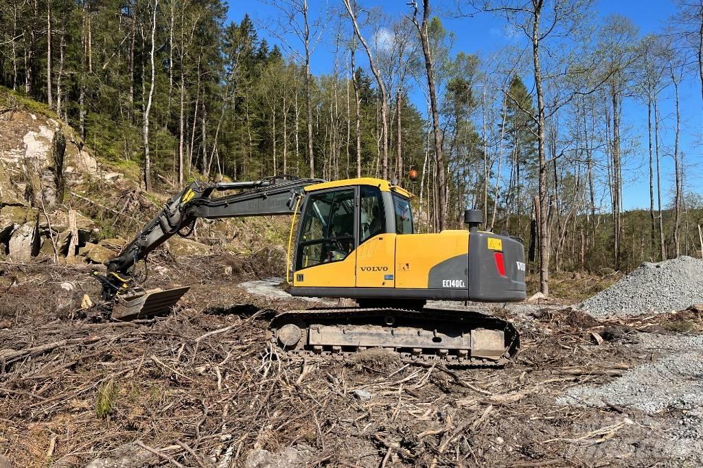 Volvo EC 140 C L Bandgrävare