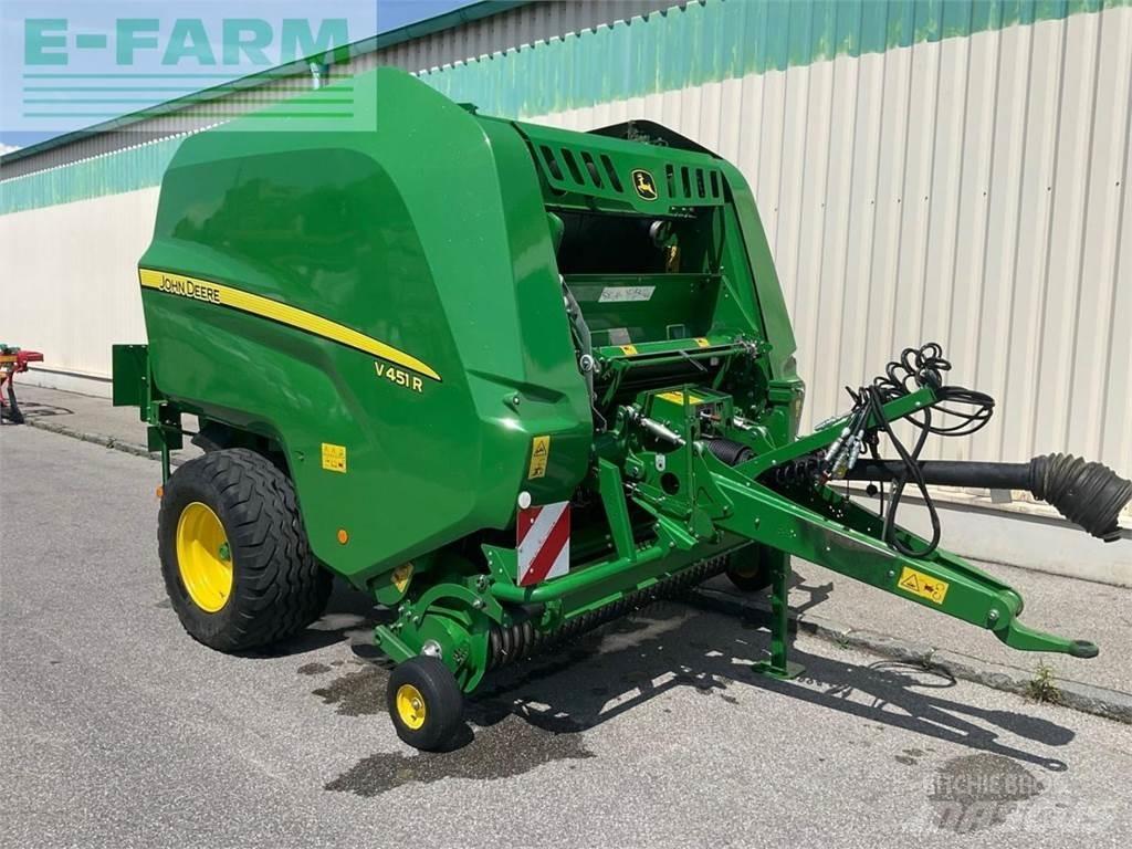 John Deere V451R Fyrkantspressar