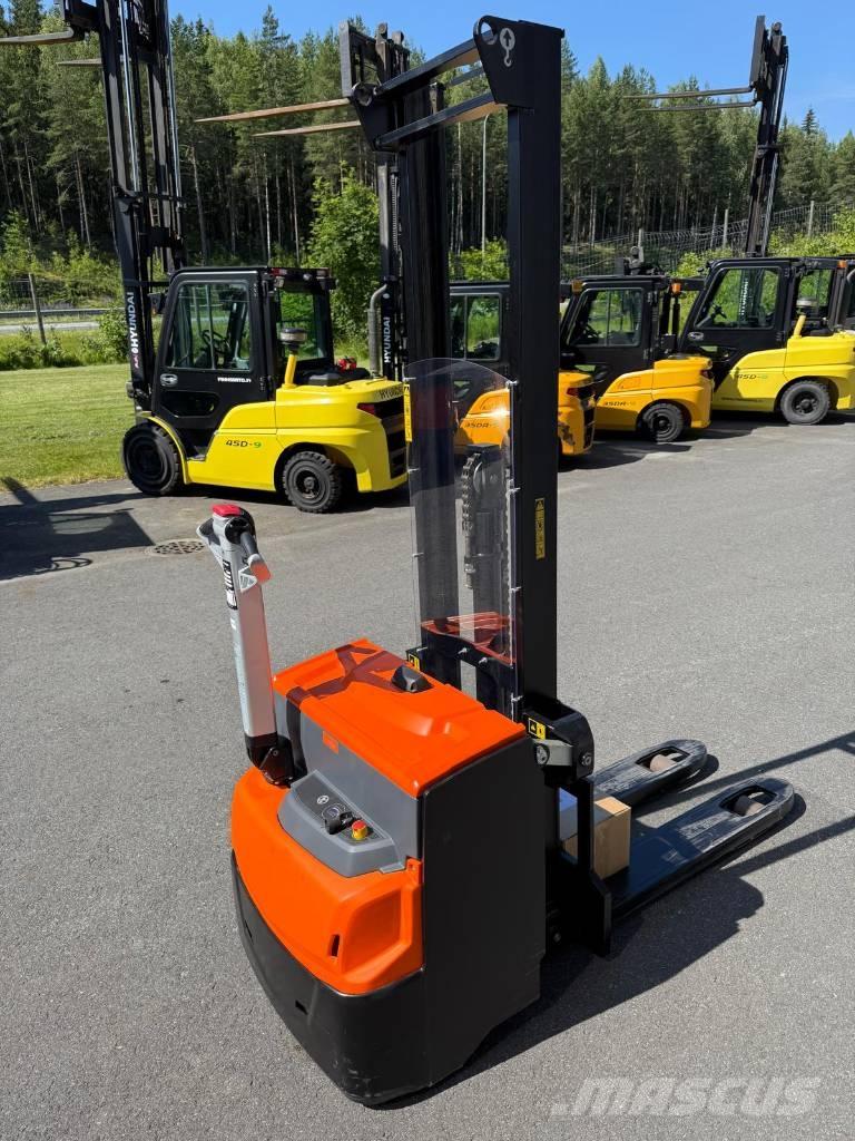Rocla SWS12L Staplare-led
