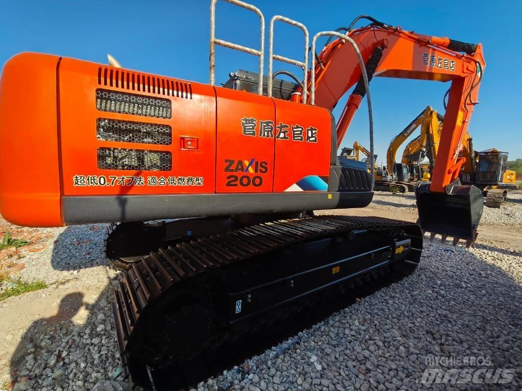 Hitachi ZX 200 Bandgrävare