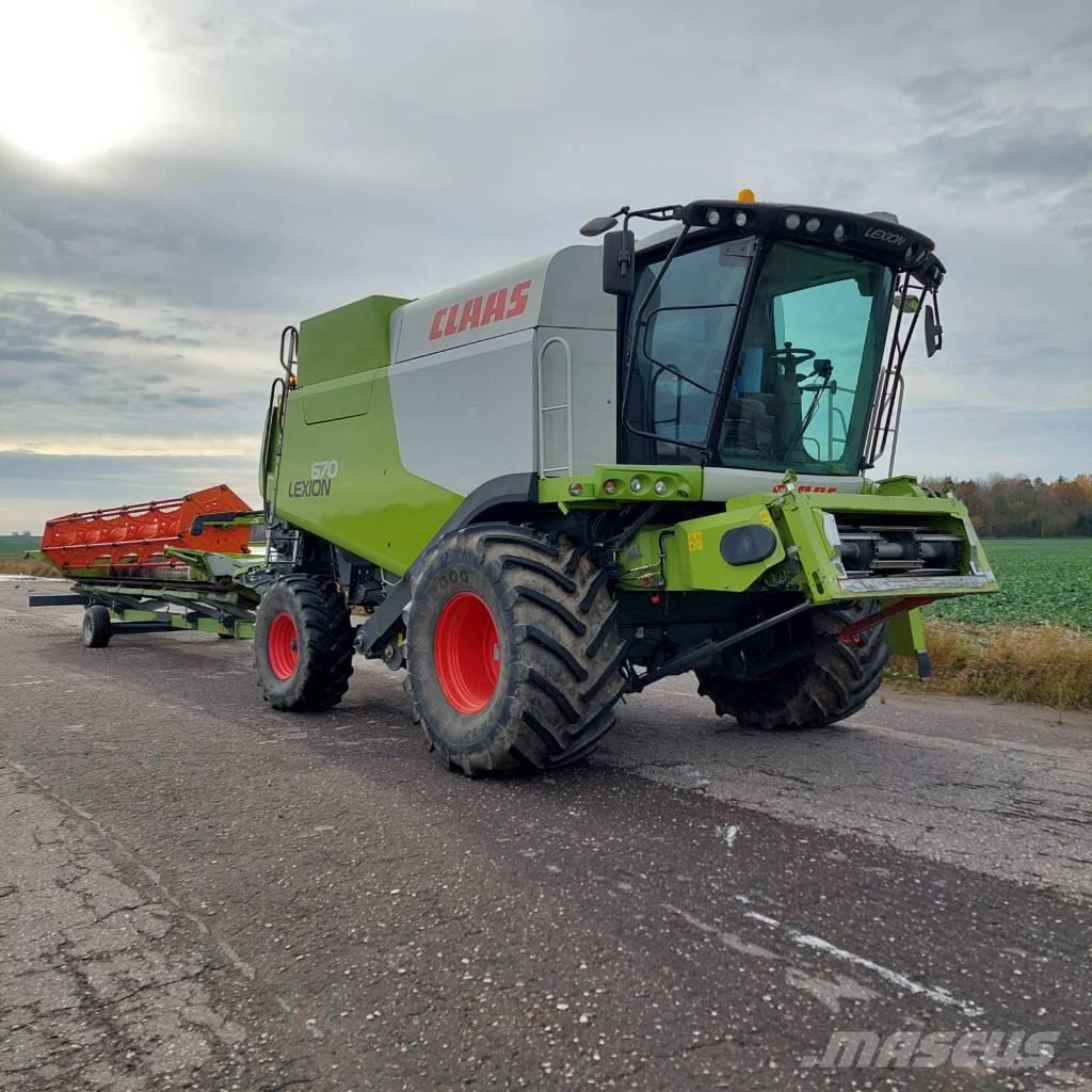 CLAAS Lexion 670 Skördetröskor
