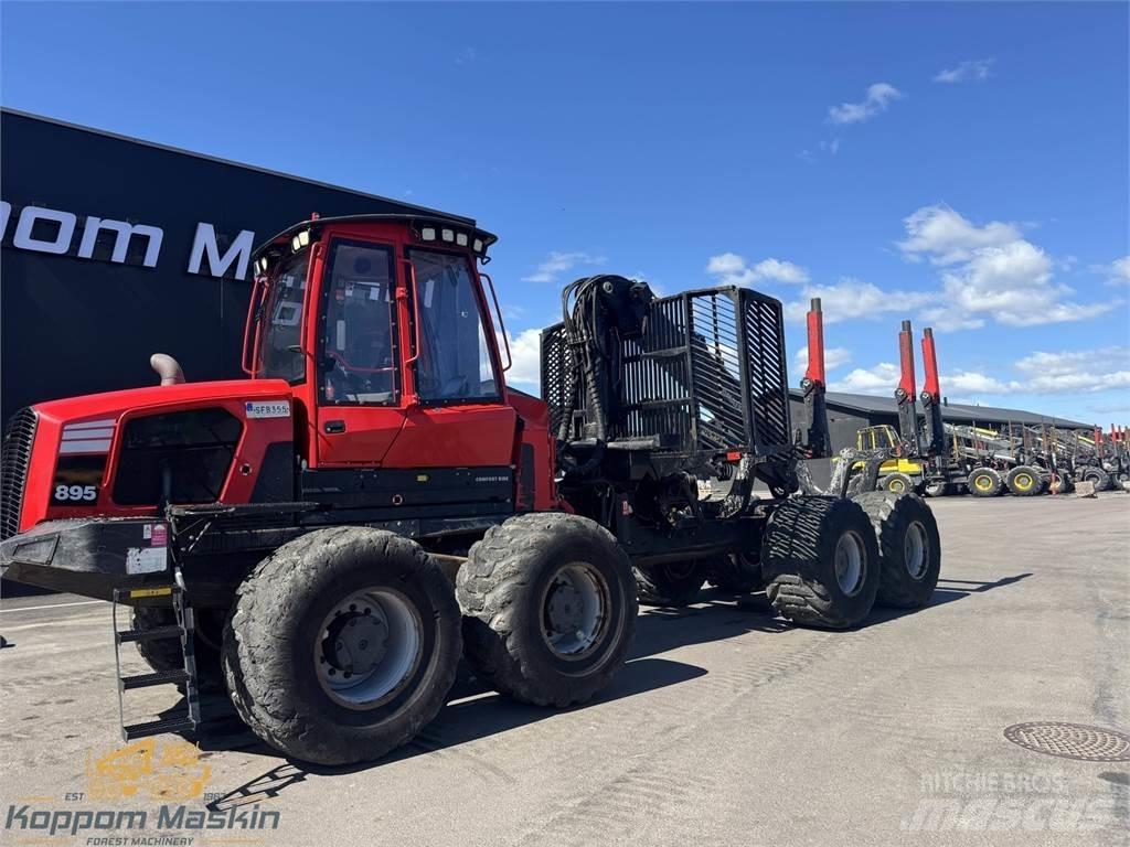 Komatsu 895 Skotare