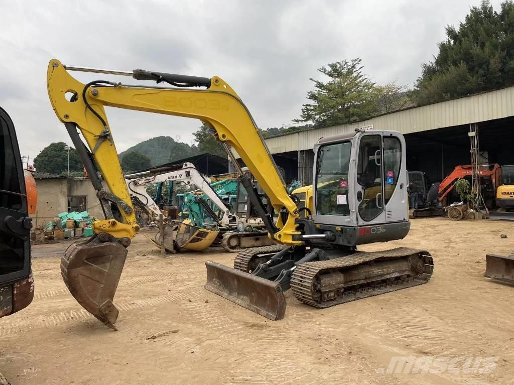 Wacker Neuson 8003 Midigrävmaskiner 7t - 12t